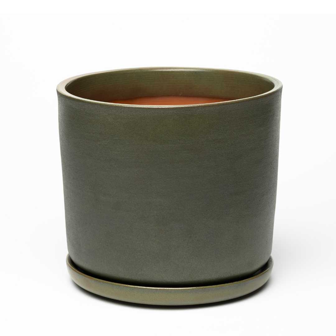 Plant pot with saucer L · Moss