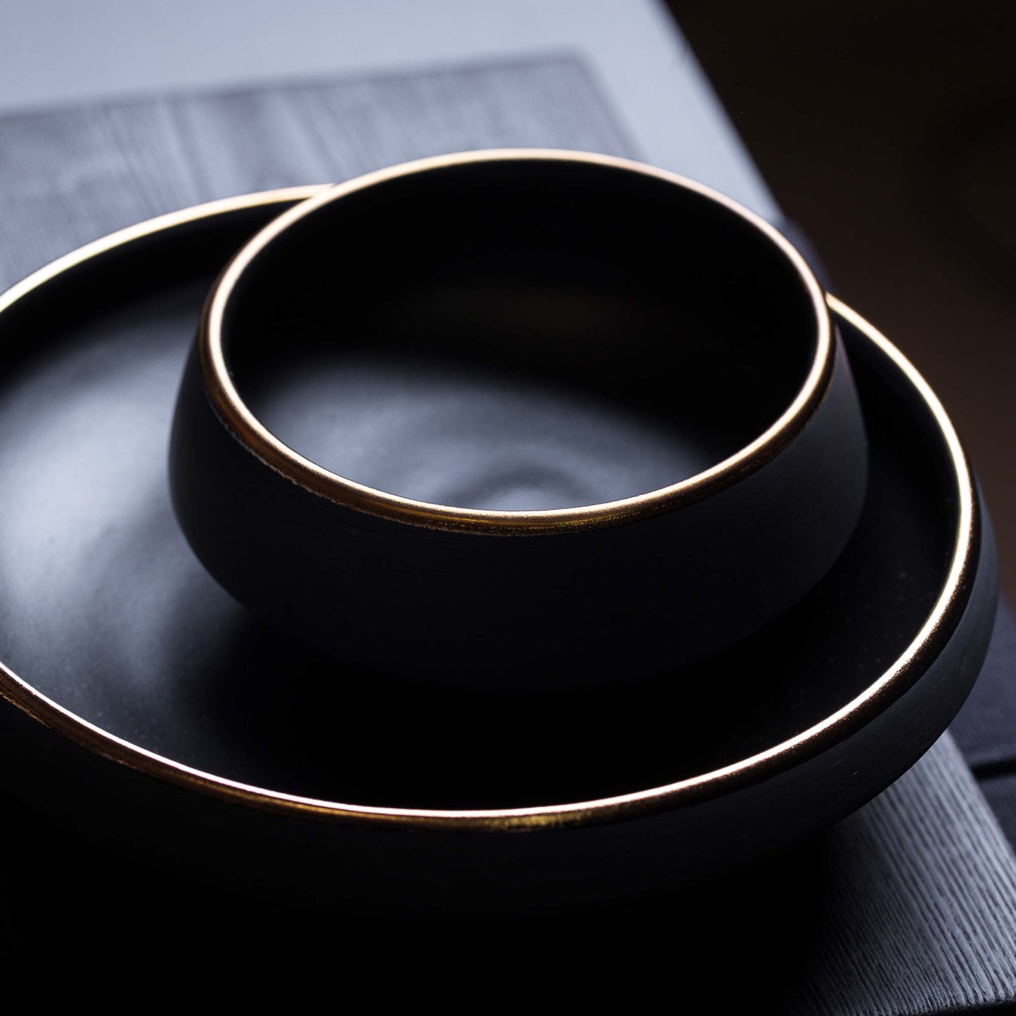 Breakfast bowl · Eclipse Gold